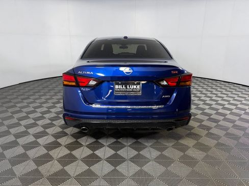 Used 2023 Nissan Altima 2.5 SR AWD/4WD image 9