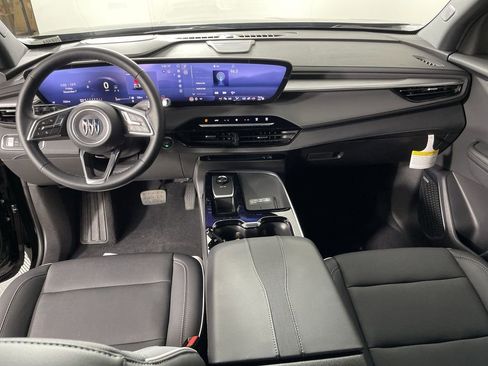 Used 2025 Buick Enclave Preferred image 19