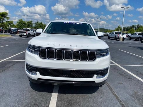 Used 2022 Jeep Wagoneer Series I w/ Convenience Group I RWD image 2