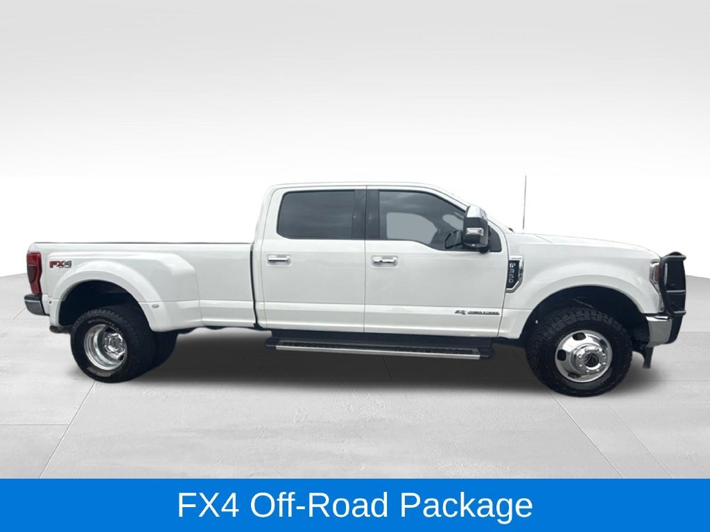 Used 2022 Ford F350 Lariat w/ Lariat Ultimate Package AWD/4WD image 2