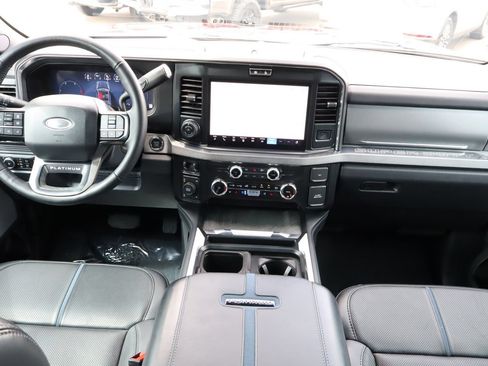Used 2025 Ford F350 Platinum AWD/4WD image 28