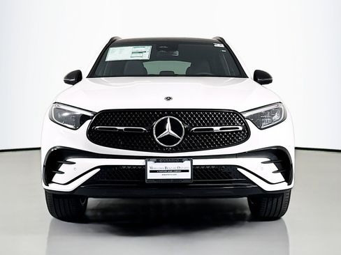 New 2026 Mercedes-Benz GLC 300 image 2