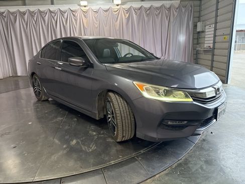 Used 2016 Honda Accord Sport image 3