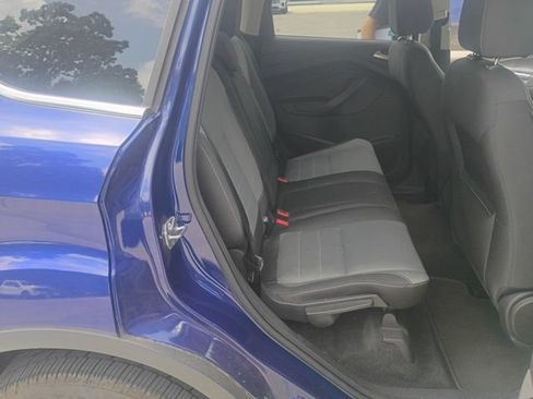 Used 2016 Ford Escape SE FWD image 28