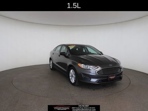 Used 2019 Ford Fusion SE image 29