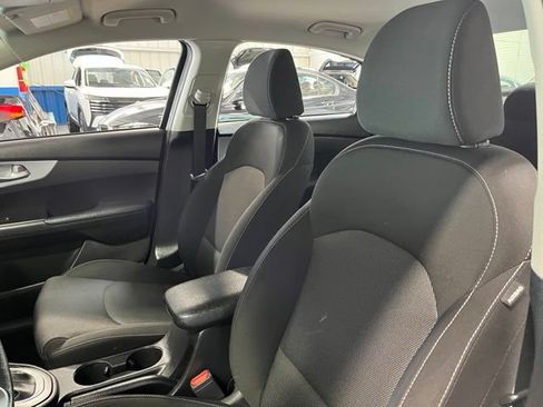 Used 2023 Kia Forte LX FWD image 23