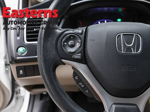 Used 2015 Honda Civic SE image 14