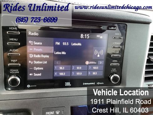 Used 2018 Toyota Sienna Limited Premium w/ Carpet Mat Package AWD/4WD image 24