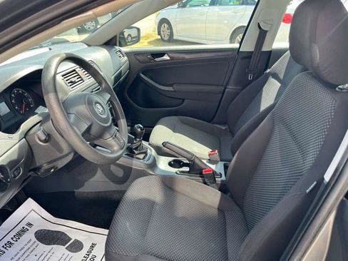 Used 2012 Volkswagen Jetta Sedan FWD image 16