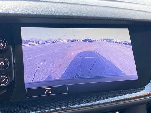 Certified 2021 Buick Envision Essence image 10
