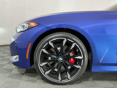 New 2026 BMW 330i Sedan w/ M Sport Package image 9