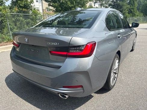 Used 2023 BMW 330i Sedan w/ Premium Package RWD image 5