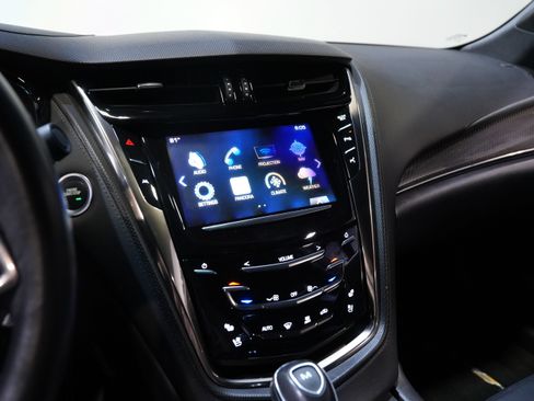 Used 2016 Cadillac CTS V w/ Luxury Package RWD image 45