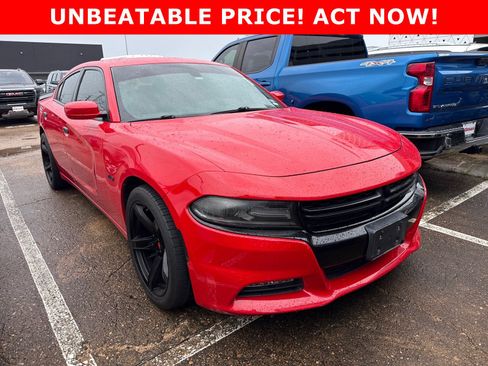 Used 2018 Dodge Charger R/T RWD image 1