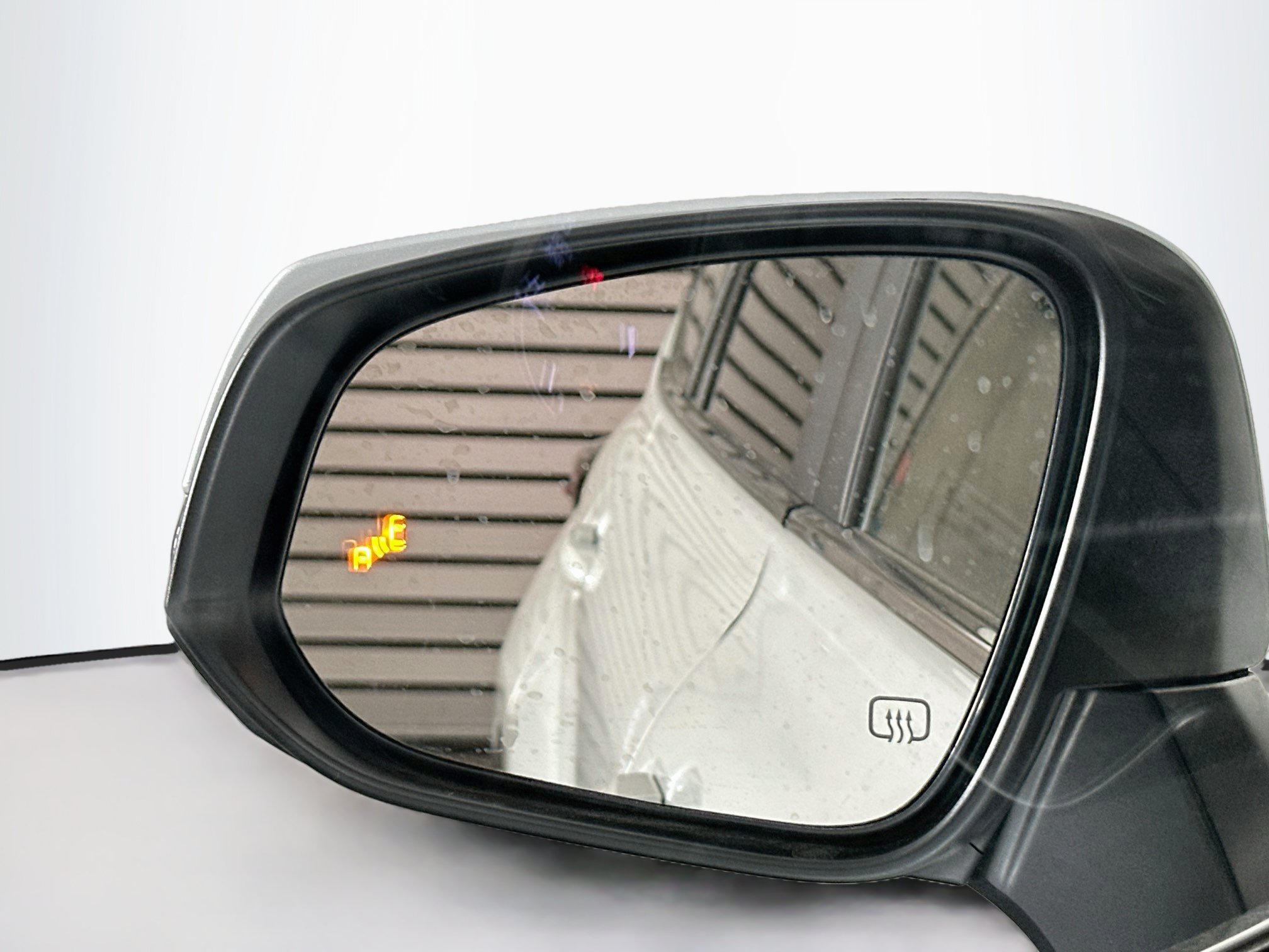 Used 2023 Toyota Highlander XLE FWD image 16