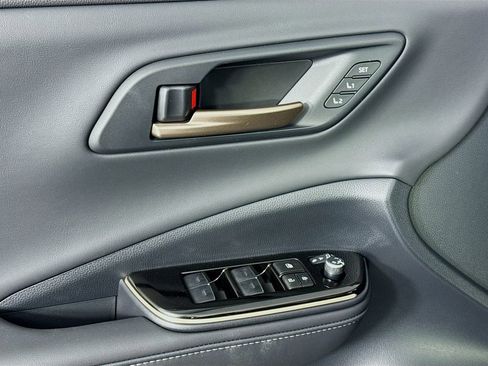 New 2026 Toyota Crown Signia image 22