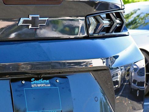 Used 2016 Chevrolet Camaro SS RWD image 15