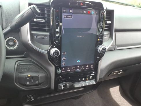 Used 2026 RAM 2500 Big Horn AWD/4WD image 4