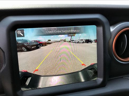 Used 2022 Jeep Gladiator Mojave w/ Trailer Tow Package image 26