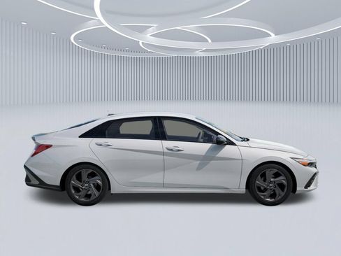 New 2026 Hyundai Elantra Sport FWD image 7
