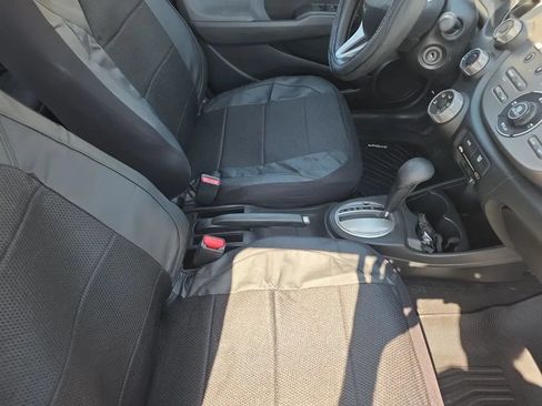Used 2012 Honda Fit image 9