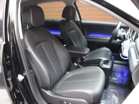 Used 2024 Hyundai Ioniq 5 Limited image 19