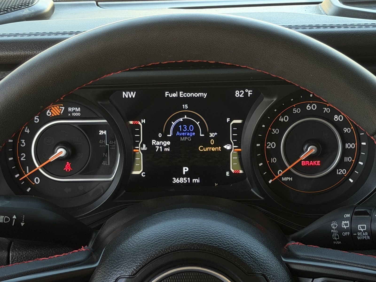 Used 2024 Jeep Wrangler Unlimited Rubicon AWD/4WD image 17