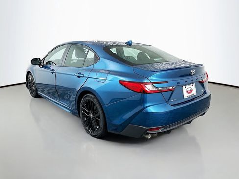 Certified 2025 Toyota Camry SE image 7