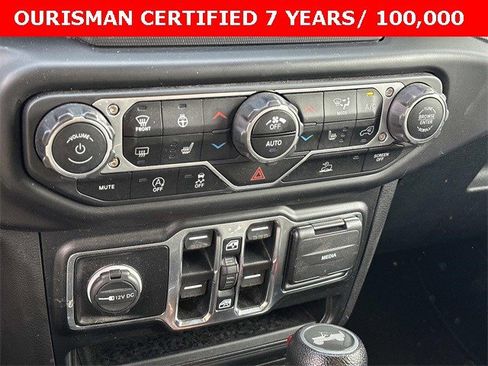 Used 2021 Jeep Wrangler Unlimited Sport image 19