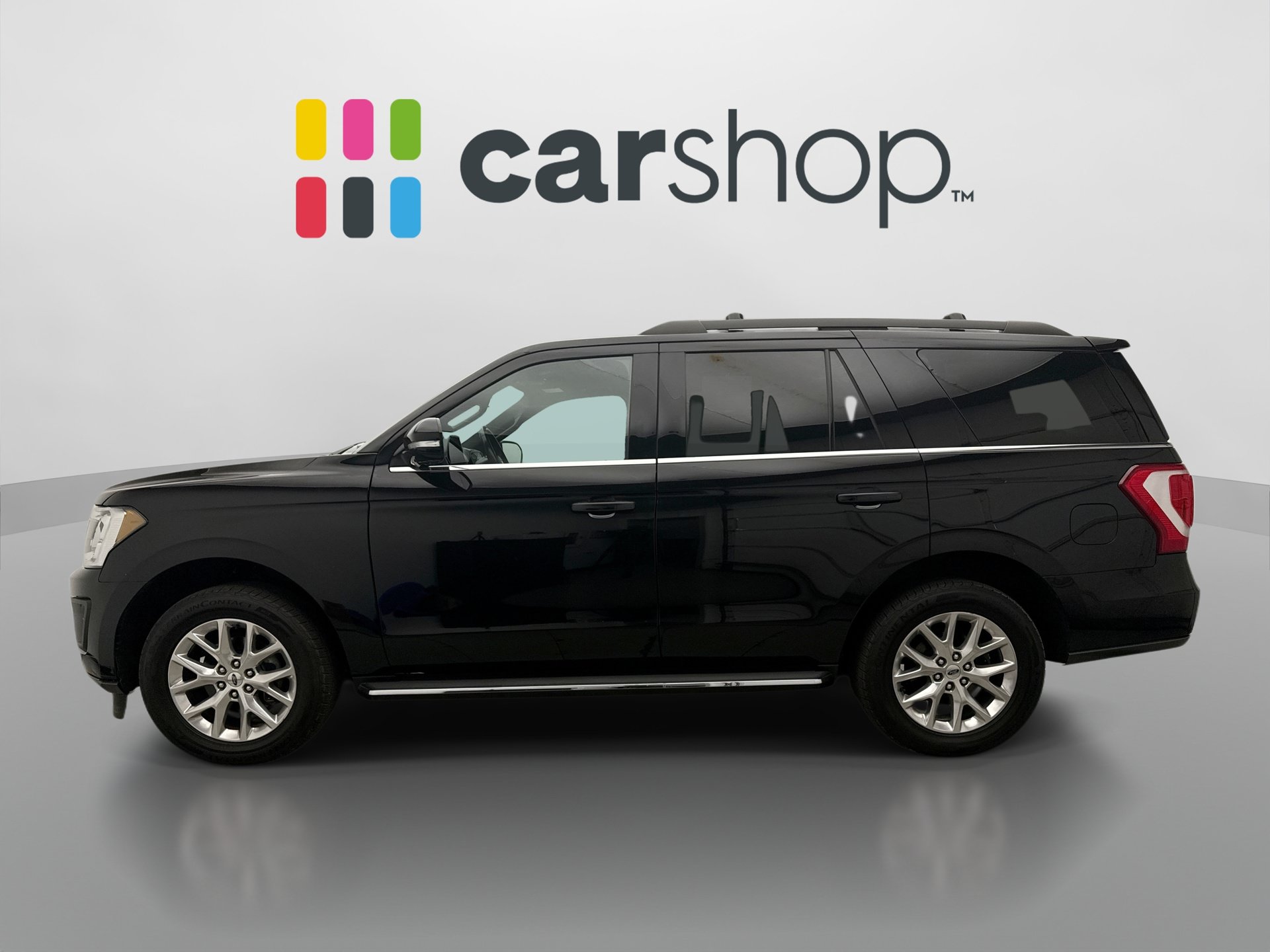 Used 2021 Ford Expedition XLT AWD/4WD image 2