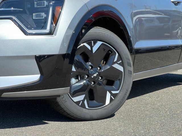 New 2026 Kia Niro Wave w/ Wave Preserve Package FWD image 2