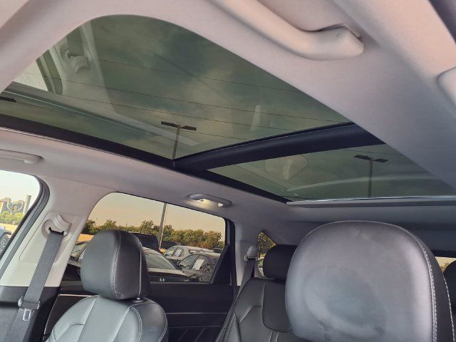 Used 2022 Kia Sorento SX FWD image 6