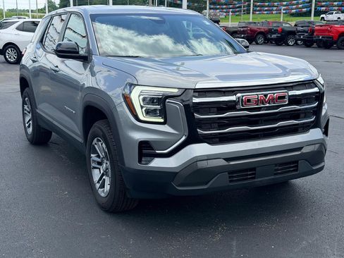 Used 2026 GMC Terrain Elevation FWD image 3
