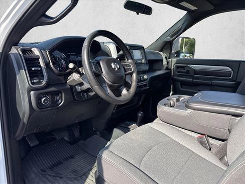 Used 2023 RAM 2500 Tradesman AWD/4WD image 9
