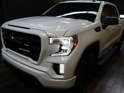 Used 2020 GMC Sierra 1500 Elevation w/ Elevation Value Package AWD/4WD image 6