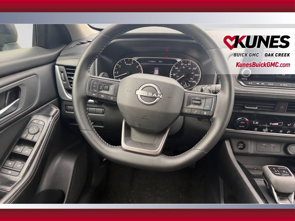 Used 2026 Nissan Rogue SV AWD/4WD image 15