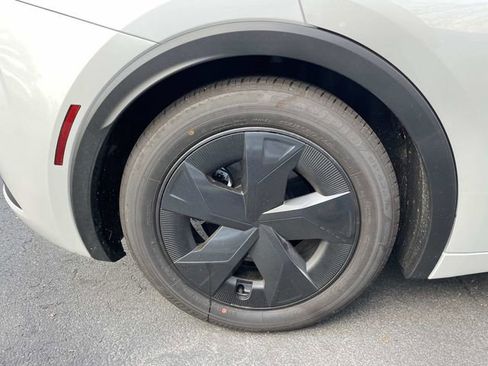 Used 2026 Toyota Prius LE image 8