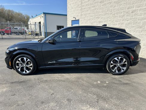 Used 2023 Ford Mustang Mach-E Premium image 4