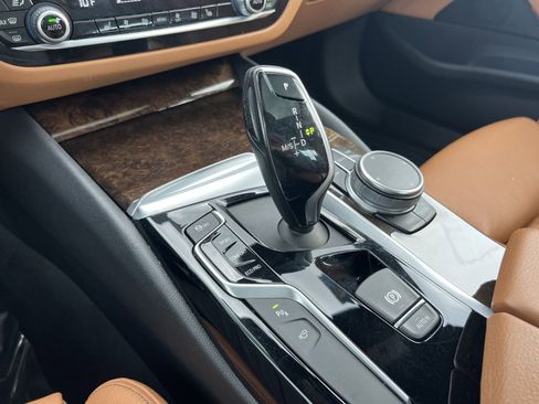 Used 2020 BMW 540i xDrive w/ Premium Package AWD/4WD image 22
