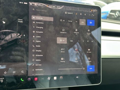 Used 2021 Tesla Model 3 Standard Range Plus image 25