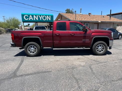 Used 2016 GMC Sierra 1500 SLE w/ SLE Value Package AWD/4WD image 2