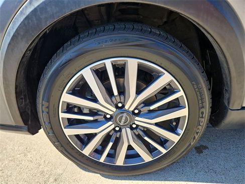 Used 2024 Nissan Kicks SV image 27