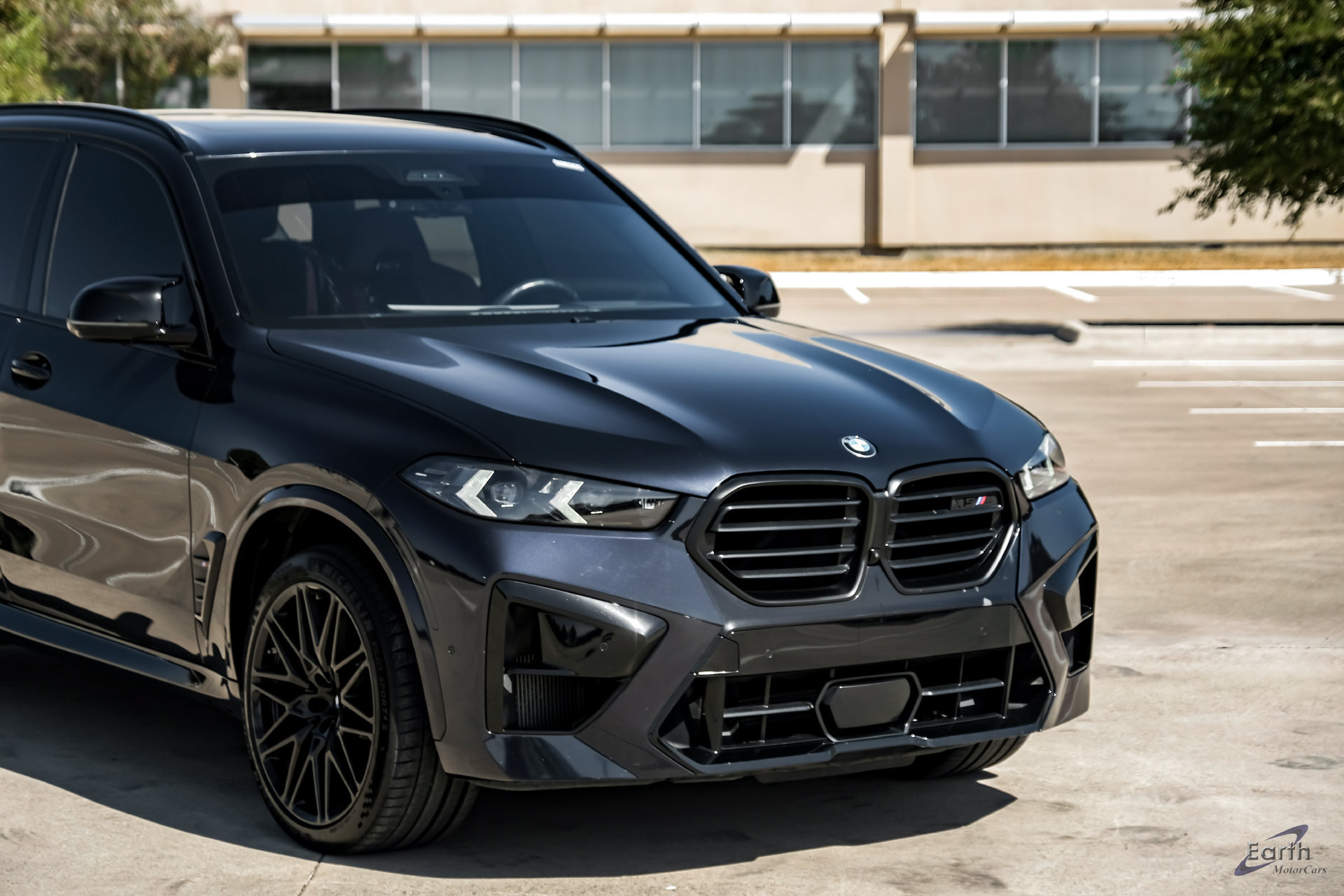 Used 2025 BMW X5 M Competition w/ Executive Package AWD/4WD image 25