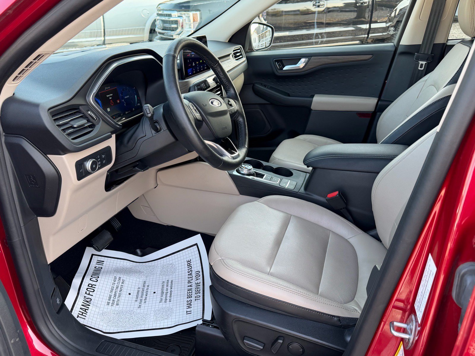 Used 2020 Ford Escape Titanium AWD/4WD image 12