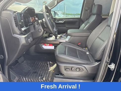 Used 2026 Chevrolet Silverado 1500 LTZ RWD image 2