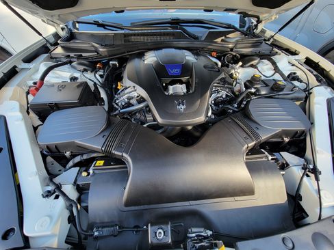 Used 2021 Maserati Quattroporte S GranLusso image 29