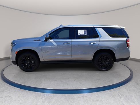 Used 2024 Chevrolet Tahoe High Country image 8