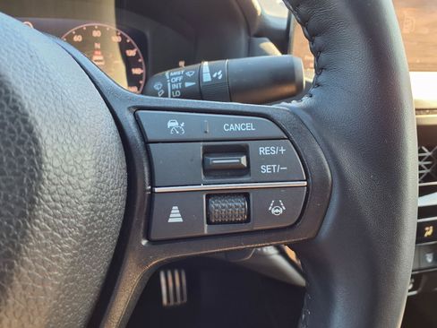 Used 2024 Honda Accord Sport image 15