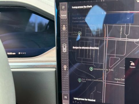 Used 2023 Tesla Model X AWD/4WD image 27