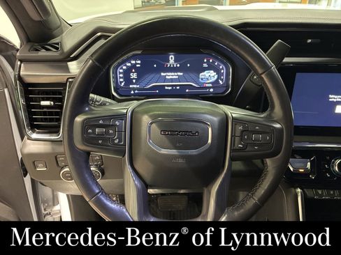 Used 2024 GMC Sierra 3500 Denali Ultimate AWD/4WD image 19